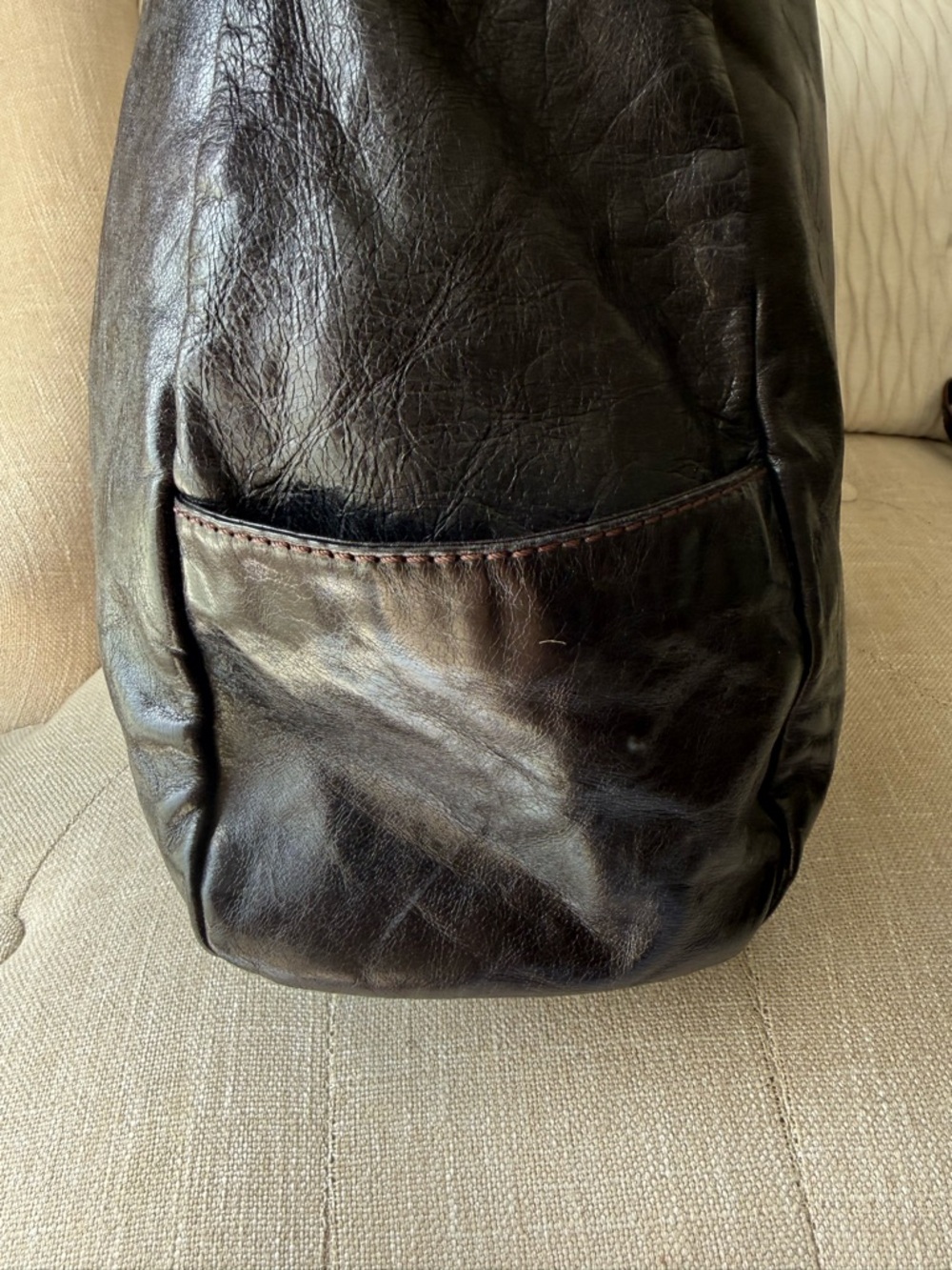 HOBO The Original Large Sheila Polished Leather Satchel Crossbody Tote - Picture 4 of 13